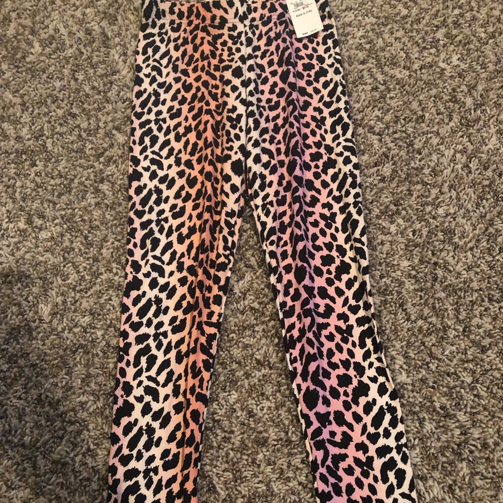 Leopard leggings